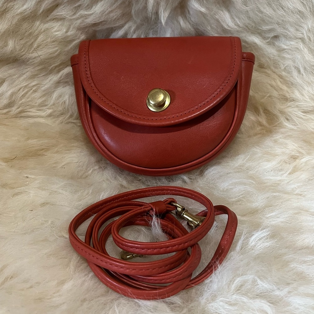 Vintage Coach Mini Bag Belt Bag with Spring Lock Red Leather 9826